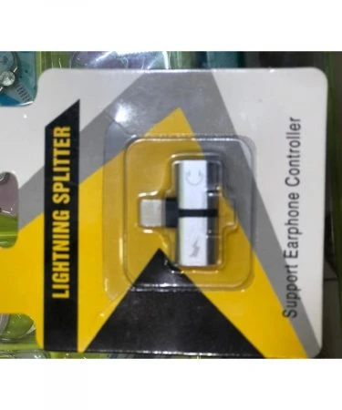 Dual 2 in 1 Splitter Adapter Headphone Audio Charger for iPhone 7 and above Lightning Adapter Splitter