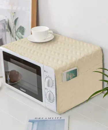 `Quilted Oven Cover with Four Pockets - 37x13 Inches