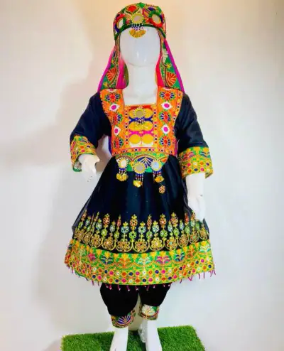 ladies pathani dress 15 Pathani ideas