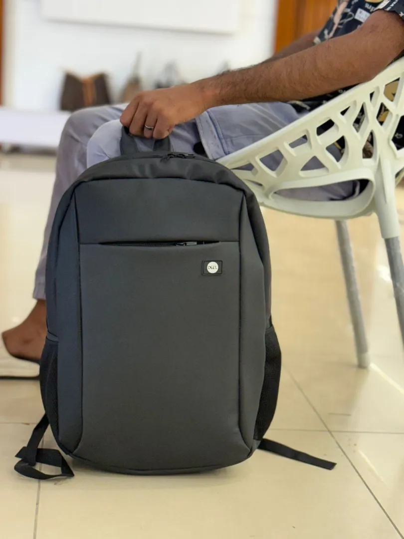 Lightweight Professional Bookbag Dell Essential Black Laptop