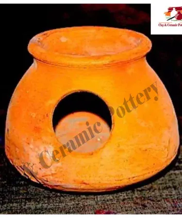 Pure Clay Pet Bird House Box for Sparrow, Budgies, and Finches - Ideal for Bird Breeding and Nesting, available on Khareedo/Kharedo Pakistan with Check on Delivery service.