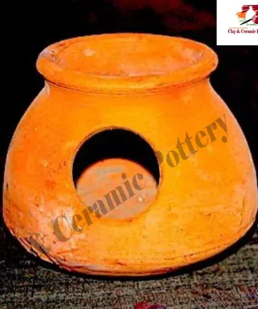 Pure Clay Pet Bird House Box for Sparrow, Budgies, and Finches - Ideal for Bird Breeding and Nesting, available on Khareedo/Kharedo Pakistan with Check on Delivery service.