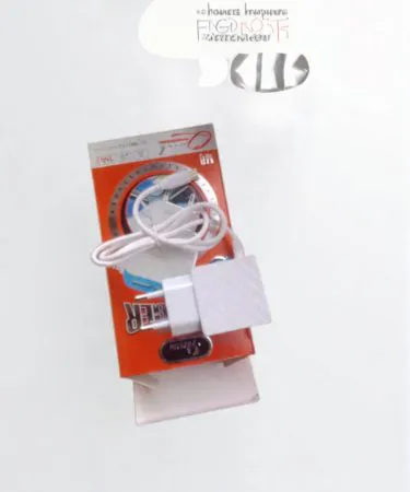 High-quality Android fast charger with two USB ports, offering mobile fast charging, available with Khareedo Kharedo Check on Delivery service in Pakistan.