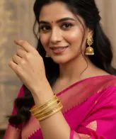 Kangan Goldan New Trending Article 1 (Size 2.50) - elegant golden bangles for women from Khareedo Pakistan with Check on Delivery service.