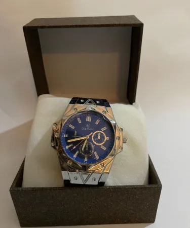 Premium men's wrist watch with black band and blue dial, high quality elegant timepiece for men, best choice for formal and casual wear, available on Khareedo Pakistan with check on delivery service.