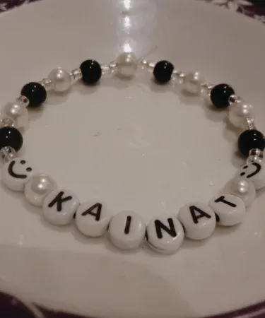 White Opal and Black Glass Beads "Your Name" personalized bracelet with elegant design, suitable for men and women