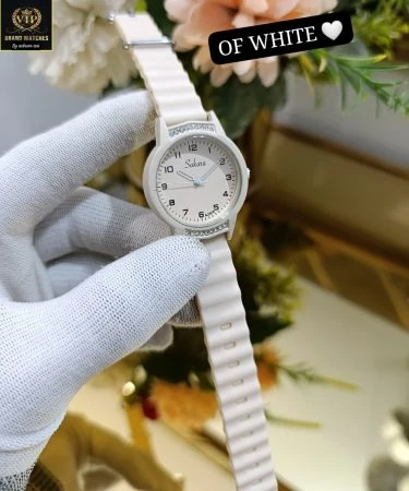 Image showing two 💖 QUALITY GIRLS MATCHING COLOR WATCHES 💖 in different trendy colors, featuring a shiny metal case and stylish straps. Watches are presented elegantly in gift boxes, ideal for best friends.