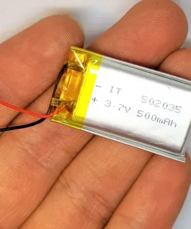 500MAH 502025 Lithium Polymer Li-Po battery for earbuds, wireless headphones, mini drone, and power bank casing with approximate dimensions 5x20x25mm