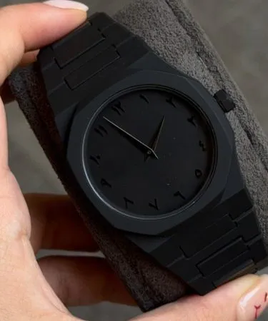 Black Aura Couple Watch set for men and women, elegant matching timepieces, stylish fashion accessories for couples (without box)