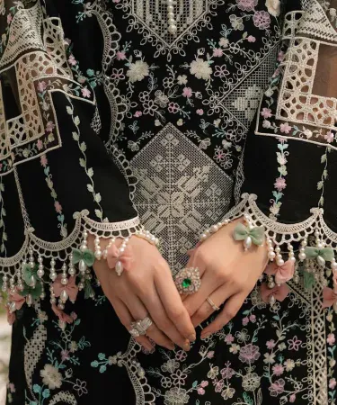 multicolor-dhanak-3-pcs-unstitched-womens-embroidered-suit-with-patchwork-daman-and-dupatta**