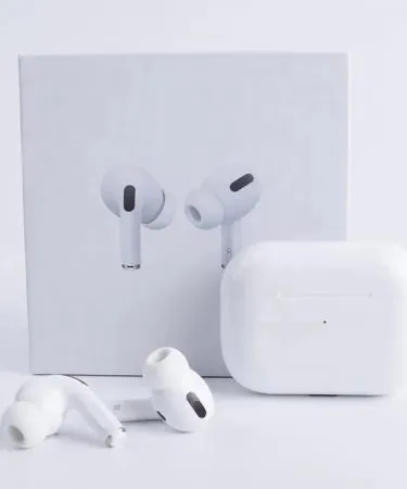 high-quality-airpods-wireless-bluetooth-earbuds-pakistan**