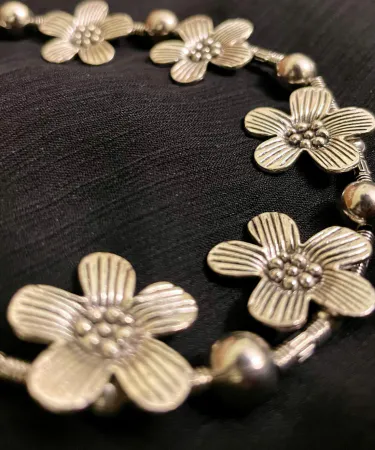 Elegant vintage silver flower necklace and earring set with antique finish**