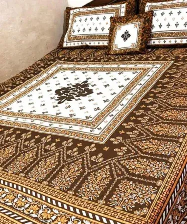 4 piece 3D crystal cotton king size bedsheet set with two pillow covers and one cushion cover displayed on a double bed, imagecaption=Premium 4‑Piece 3D Crystal Cotton King Size Bedsheet Set – Includes 2 Pillow Covers & 1 Cushion Cover.