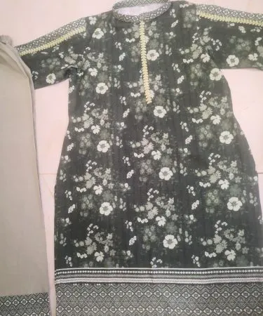 Green Khaddar Fabric by Gul Ahmed – Soft, Stitched Perfectly, Color Guaranteed