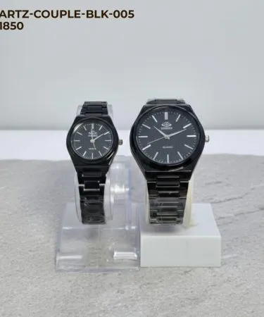 Couple wearing matching black watches – stylish matching timepieces for men and women, imagecaption=Elegant black couple watch set – perfect for any occasion.