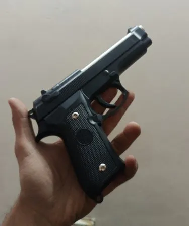 Beretta Style Metal Toy Gun replica with 1 pellet pack – realistic airsoft gun for hobbyists and collectors