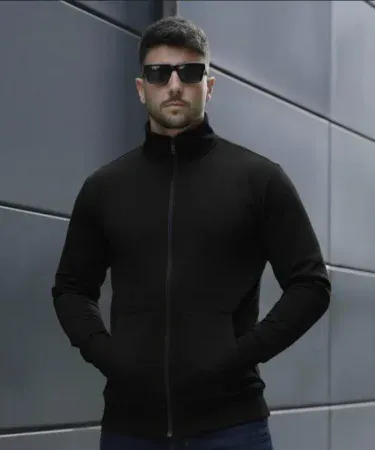 Men’s plain fleece jacket in black, brown and blue, available in sizes S‑XL, perfect for casual and winter wear