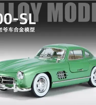 1:24 scale die‑cast Mercedes‑Benz 300SL vintage toy car with gullwing doors, sound and light functions, pull‑back action, displayed on a wooden surface