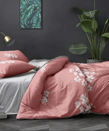 King size double bedsheet set with two plush pillows – luxurious bedroom linen for Pakistan