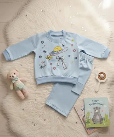 2pc winter suit for baby boy and girl, full sleeve, 4 colours, sizes 8 months‑5 years, high‑quality fabric, perfect for cold weather , imagecaption=Cozy 2‑piece winter suit for babies – available in four vibrant colours for boys and girls aged 8 months to 5 years.