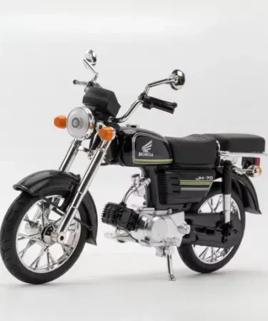 1:12 Honda CD-70 Diecast Motorcycle Model – Premium Alloy Metal Mini Bike Toy for Display & Gift