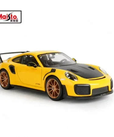 Maisto 1:24 Porsche 911 GT2 RS diecast model car with opening doors and detailed interior – special edition, imagecaption=Premium Maisto Porsche 911 GT2 RS 1:24 diecast model showcasing realistic interior and opening doors,