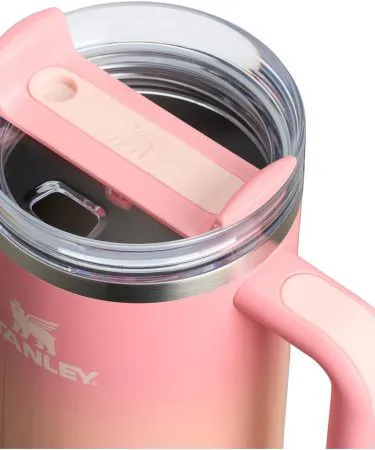 Stanley Quencher ProTour Flip Straw Tumbler with leakproof lid, built‑in straw and ergonomic handle – insulated stainless steel travel cup