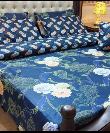 7‑Piece Quilted Comforter Set with King‑Size Bedsheet – Luxury Winter Bedding Set for Pakistani Homes