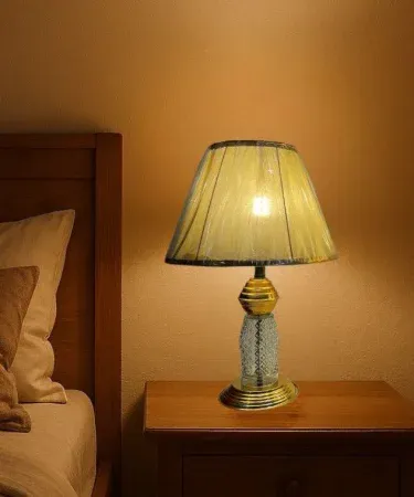 Elegant modern table lamp with rectangular deep grey glass shade and satin finish on a wooden desk, imagecaption=Elegant Modern Table Lamp – Deep Grey Satin Finish,