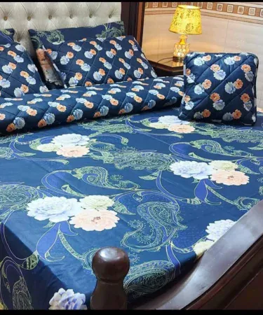 7‑Piece Quilted Comforter Set with King‑Size Bedsheet – Luxury Winter Bedding Set for Pakistani Homes