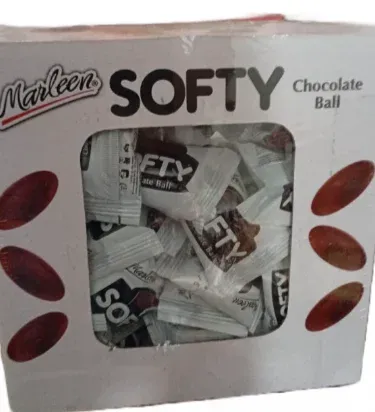 Softy chocolate box pack 180 g – delicious milk chocolate squares in a sleek box, imagecaption=Softy Chocolate Box Pack – 180 g of creamy chocolate goodness, available for delivery across Pakistan,