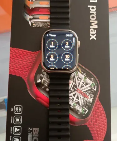 Series 9 Z81 PRO MAX 2.02″ AMOLED luxury smartwatch with GPS, wireless charging and Bluetooth calling – front view