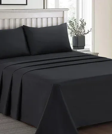 Premium export cotton king size plain bedsheet set with two matching pillow covers – solid color collection, imagecaption=Luxurious solid‑color king size cotton bedsheet set with pillow covers, perfect for a stylish bedroom.