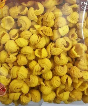 Nimco Mekroni Frsh 250g pack – fresh Pakistani macaroni snack, imagecaption=Fresh Nimco Mekroni Frsh 250 g – perfect for quick meals and snacks.