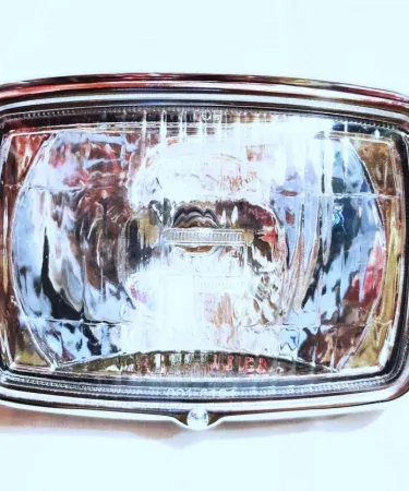 image-alttext-here , imagecaption= image-caption-here , (maybe they want "imagealttext=..." and "imagecaption=...").