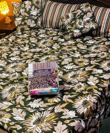 5 pc pure cotton king size bedsheet set with 2 pillow covers and 1 cushion cover – Khareedo