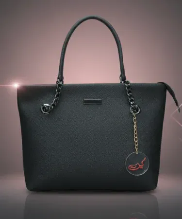 Keef Ladies Hand Bag Black Chain stylish PU leather shoulder and hand carry bag in black, imagecaption=Keef Black Chain Hand Bag – Trendy PU Leather Design