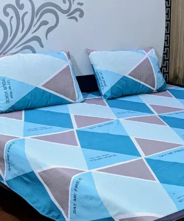 King size 100% cotton bedsheet with two matching pillow covers – soft, breathable, premium quality, imagecaption=Premium King Size 100% Cotton Bedsheet Set with 2 Pillow Covers – Available at Khareedo & Kharedo,