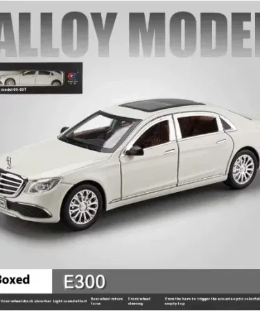 1:24 Mercedes‑Benz S‑Class diecast model with starry sky roof, LED lights and pull‑back function