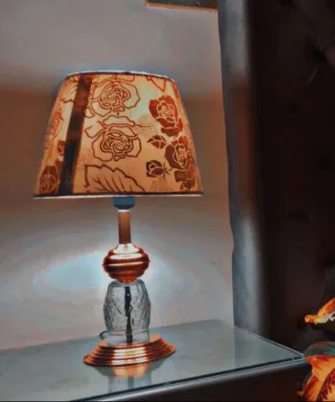 Elegant LED table lamp – 1 piece night light for bedroom décor, imagecaption=Stylish night lamp (1 pcs) from Khareedo | Kharedo – perfect for cozy evenings.