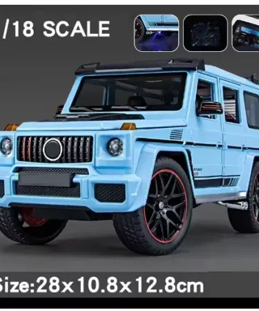 1:18 Mercedes Benz G800 Off‑Road SUV diecast model with sound, light, and spray effects in black and blue finishes, detailed interior and openable doors