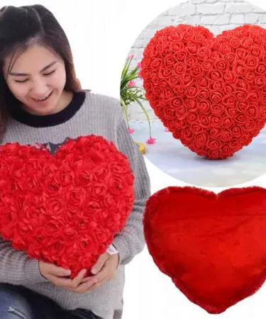Red love heart pillow plush cushion for bedroom décor, imagecaption=Red heart‑shaped pillow perfect for gifting and room decoration,