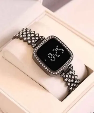 Full Diamond Touch Screen LED Watch with Steel Chain for Women – Sparkling Diamond Luxury Watch, imagecaption=Elegant Full Diamond LED Watch with Steel Chain – Perfect for Ladies, Women & Girls.