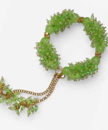 Handmade Light Green Crystal Hand Gajra – Sparkling Hand Jewelry for Mehndi & Wedding , imagecaption=Elegant Light Green Crystal Hand Gajra perfect for weddings, mehndi, and festive celebrations .