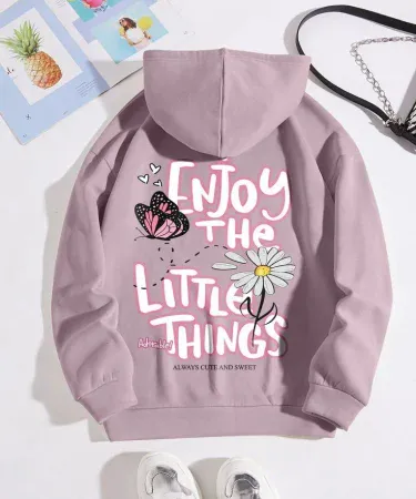 New cool printed hoodie for girls with butterfly and flower designs, front view, imagecaption=Stylish printed hoodie for girls – perfect for winter outings,