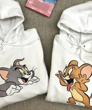 Tom and Jerry printed unisex couple hoodie – soft breathable fabric, playful cartoon print, suitable for men and women, perfect for casual wear in Pakistan