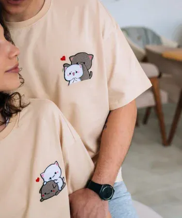 Love Cats Couple T-Shirt – Matching Him & Her tees with cute cat couple design, perfect love couple t‑shirt for couples in Pakistan