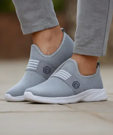 Men's Canvas Slip-On Loafers – lightweight breathable casual shoes in black, grey and blue, perfect for walking, gym and daily wear, imagecaption=Men’s Canvas Slip‑On Loafers 2026 – stylish, ultra‑lightweight, breathable sneakers available on Khareedo | Kharedo.