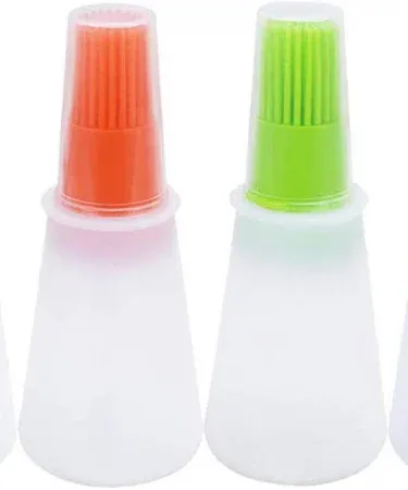 Abu Turab portable silicone oil bottle with brush for BBQ and kitchen use, heat‑resistant, food‑grade silicone, transparent bottle with scale, perfect for oil, honey, and sauce application