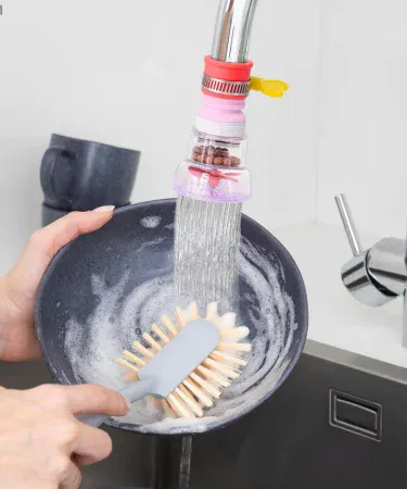 Multicolour plastic fan kitchen shower splash fan faucet water‑saving filter valve with 360° rotation, easy‑fit ABS/PVC design, splash‑proof and adjustable flow